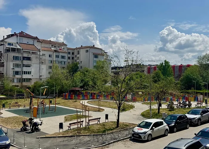 Armand De Lumiere София