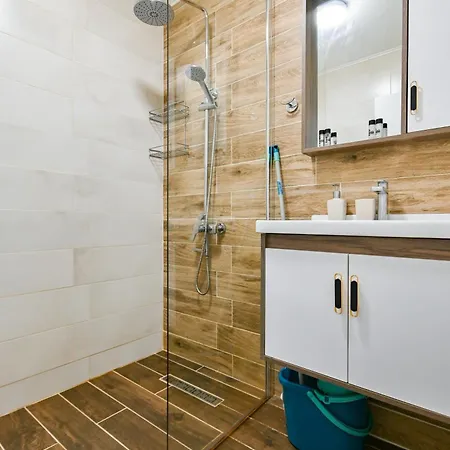 Armand De Lumiere * 索菲亞